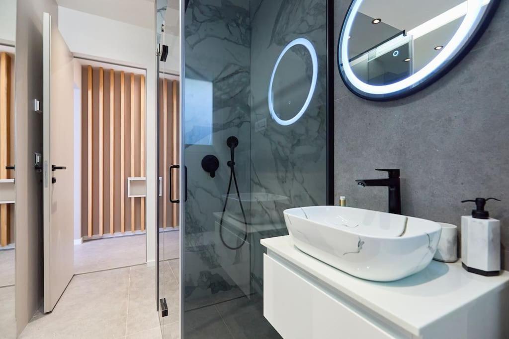 New & Stunning Views In Luxury 5* Divona Apartment Dubrovnik Eksteriør billede