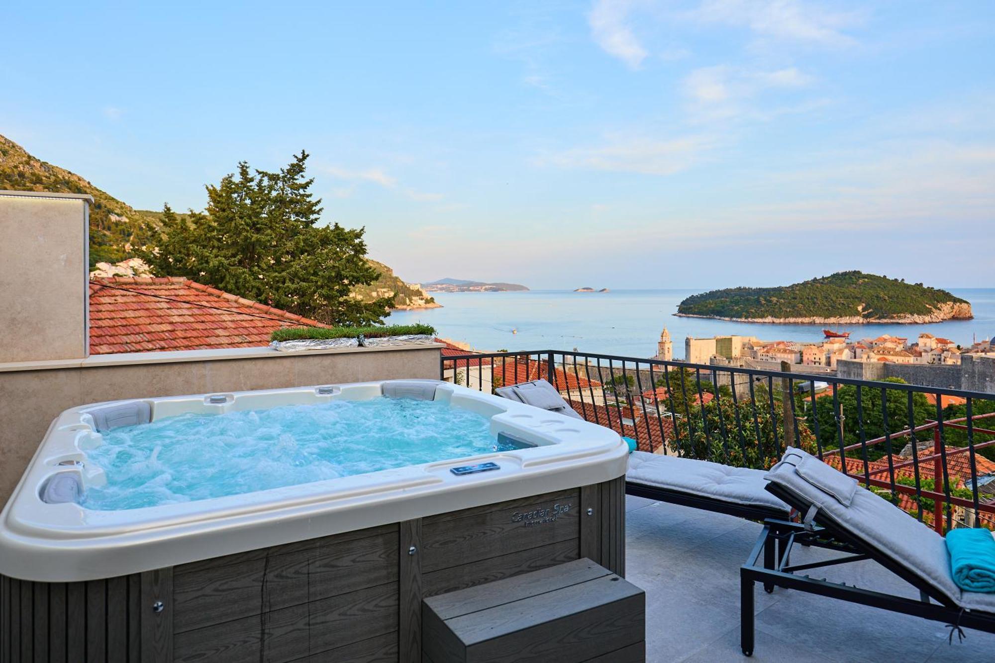 New & Stunning Views In Luxury 5* Divona Apartment Dubrovnik Eksteriør billede